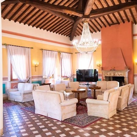 Il Piccolo Castello Hotel Monteriggioni Exterior photo